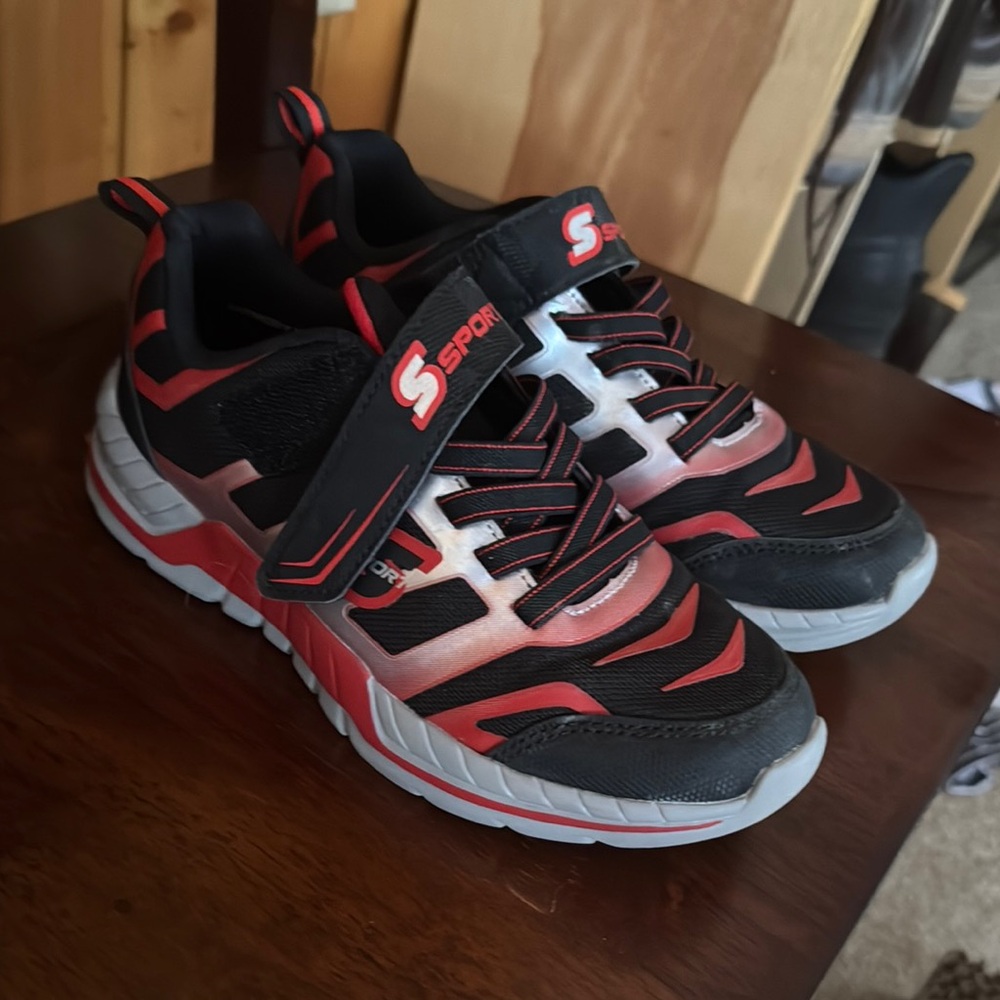 Red and Black Sport Sneakers
